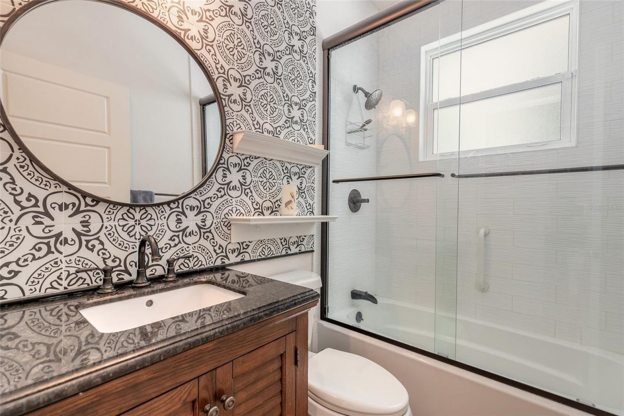 1107 S Orange Street , New Smyrna Beach, FL 32168 Photo