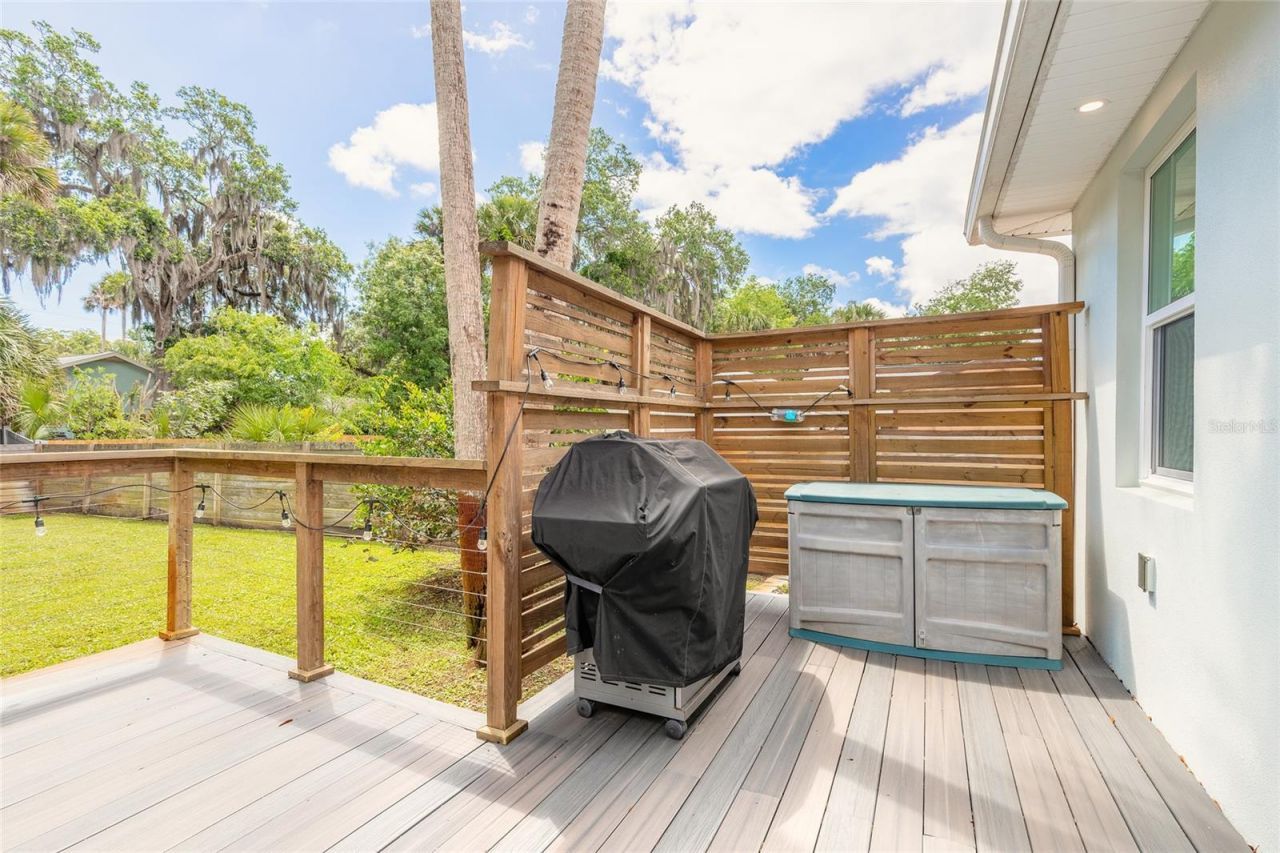 1107 S Orange Street , New Smyrna Beach, FL 32168 Photo