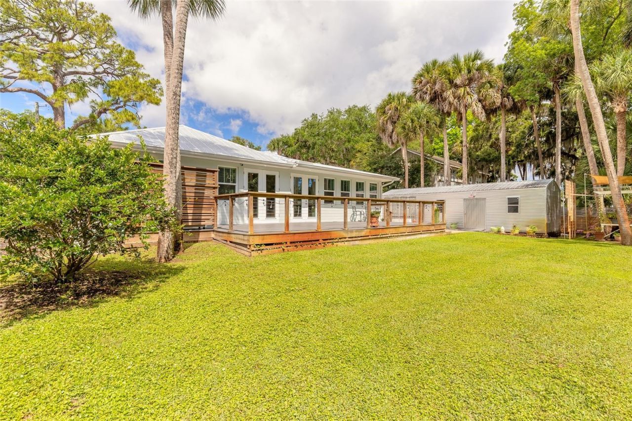 1107 S Orange Street , New Smyrna Beach, FL 32168 Photo