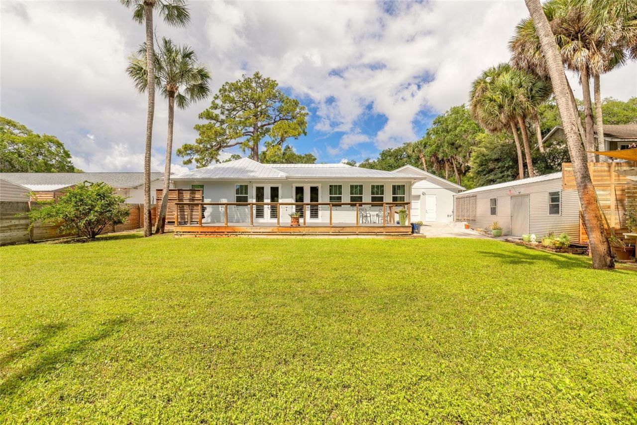 1107 S Orange Street , New Smyrna Beach, FL 32168 Photo
