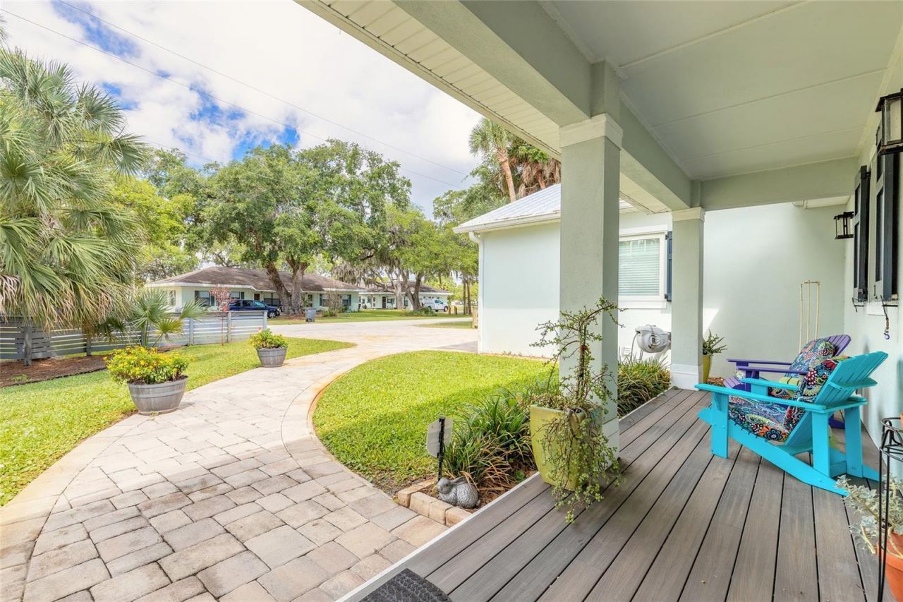 1107 S Orange Street , New Smyrna Beach, FL 32168 Photo