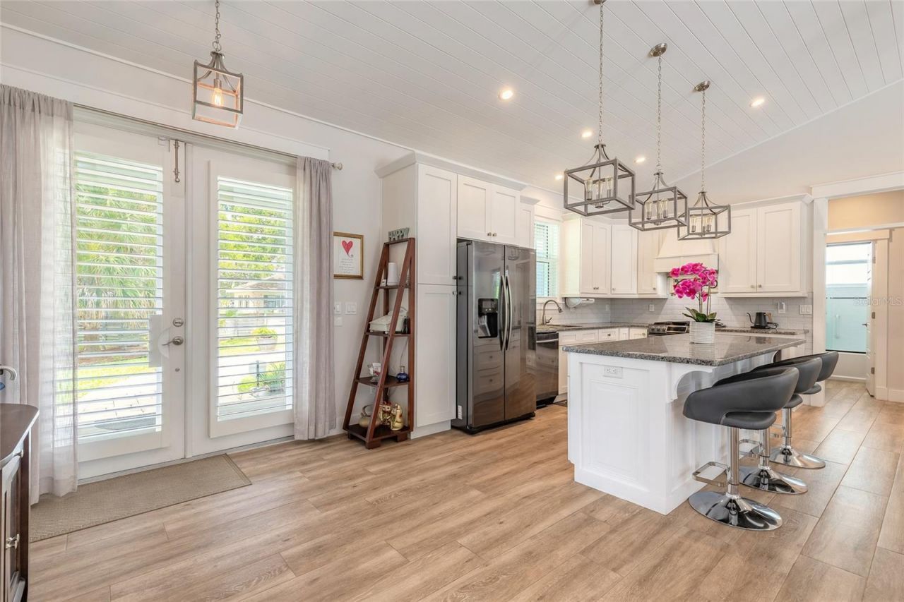1107 S Orange Street , New Smyrna Beach, FL 32168 Photo