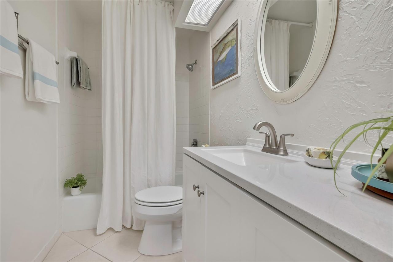 1637 SE Paradise Circle , Unit 106, Crystal River, FL 34429 Photo