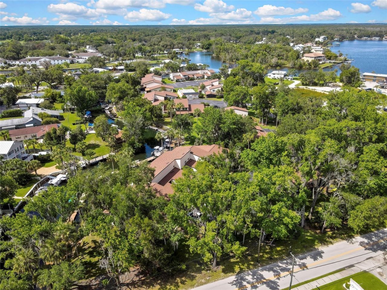 1637 SE Paradise Circle , Unit 106, Crystal River, FL 34429 Photo