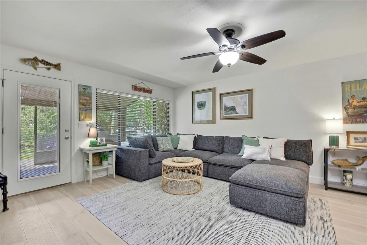 1637 SE Paradise Circle , Unit 106, Crystal River, FL 34429 Photo