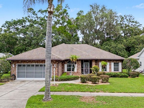6634 NORTHLAKE DRIVE , ZEPHYRHILLS, FL 33542