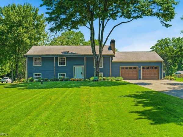 12786 Osborne Avenue NE, Alliance, OH 44601
