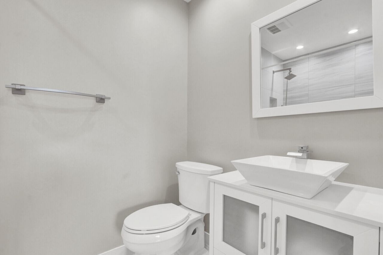 611 NE 12th Terrace, Unit 1, Boynton Beach, FL 33435 Photo
