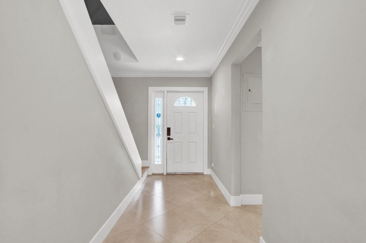 611 NE 12th Terrace, Unit 1, Boynton Beach, FL 33435 Photo