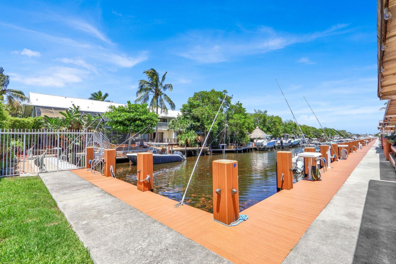 611 NE 12th Terrace, Unit 1, Boynton Beach, FL 33435 Photo