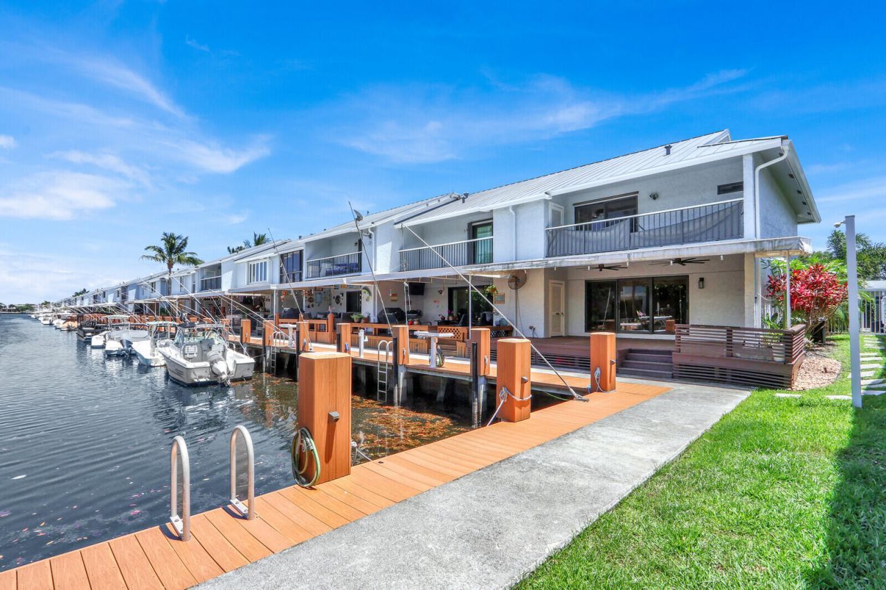 611 NE 12th Terrace, Unit 1, Boynton Beach, FL 33435 Photo