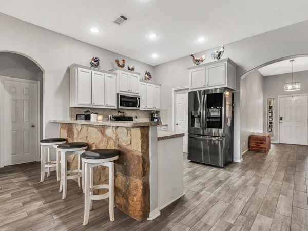 208 Cailin CT, Burnet, TX 78611