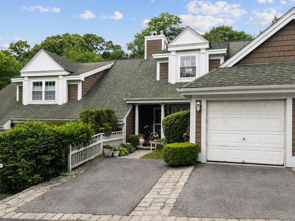 4 Winterberry Lane, Briarcliff Manor, NY 10510