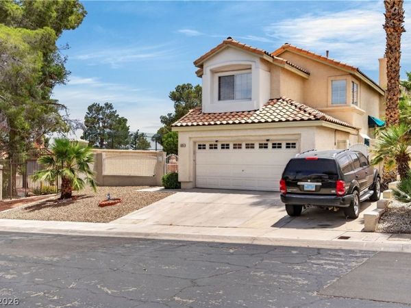 5325 Images Court , Las Vegas, NV 89107