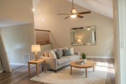 2286 E Tulane Road photo 4