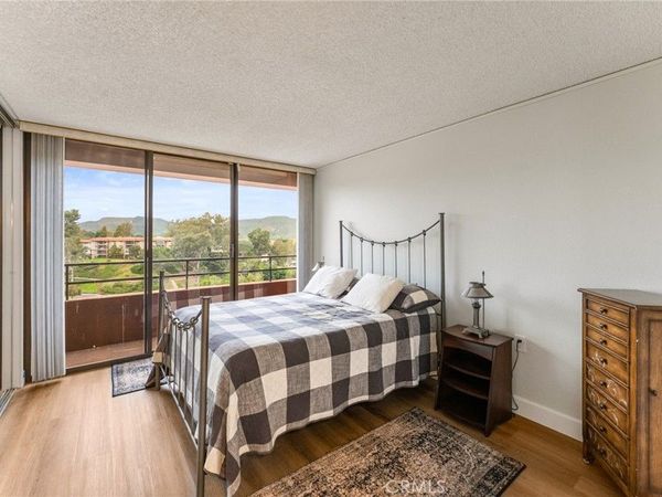 24055 Paseo Del Lago, Unit 861, Laguna Woods, CA 92637