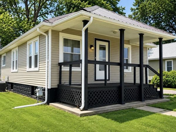 955 W CARTER Street, Fairview, IL 61432