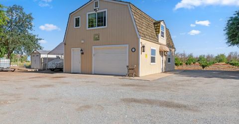 5012 12th, Hanford, CA 93230 Photo