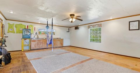 5012 12th, Hanford, CA 93230 Photo