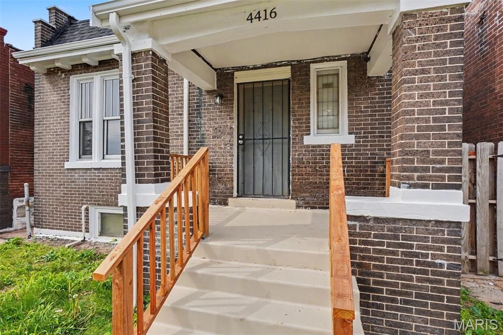 4416 San Francisco Avenue, Saint Louis, MO 63115 Main Photo
