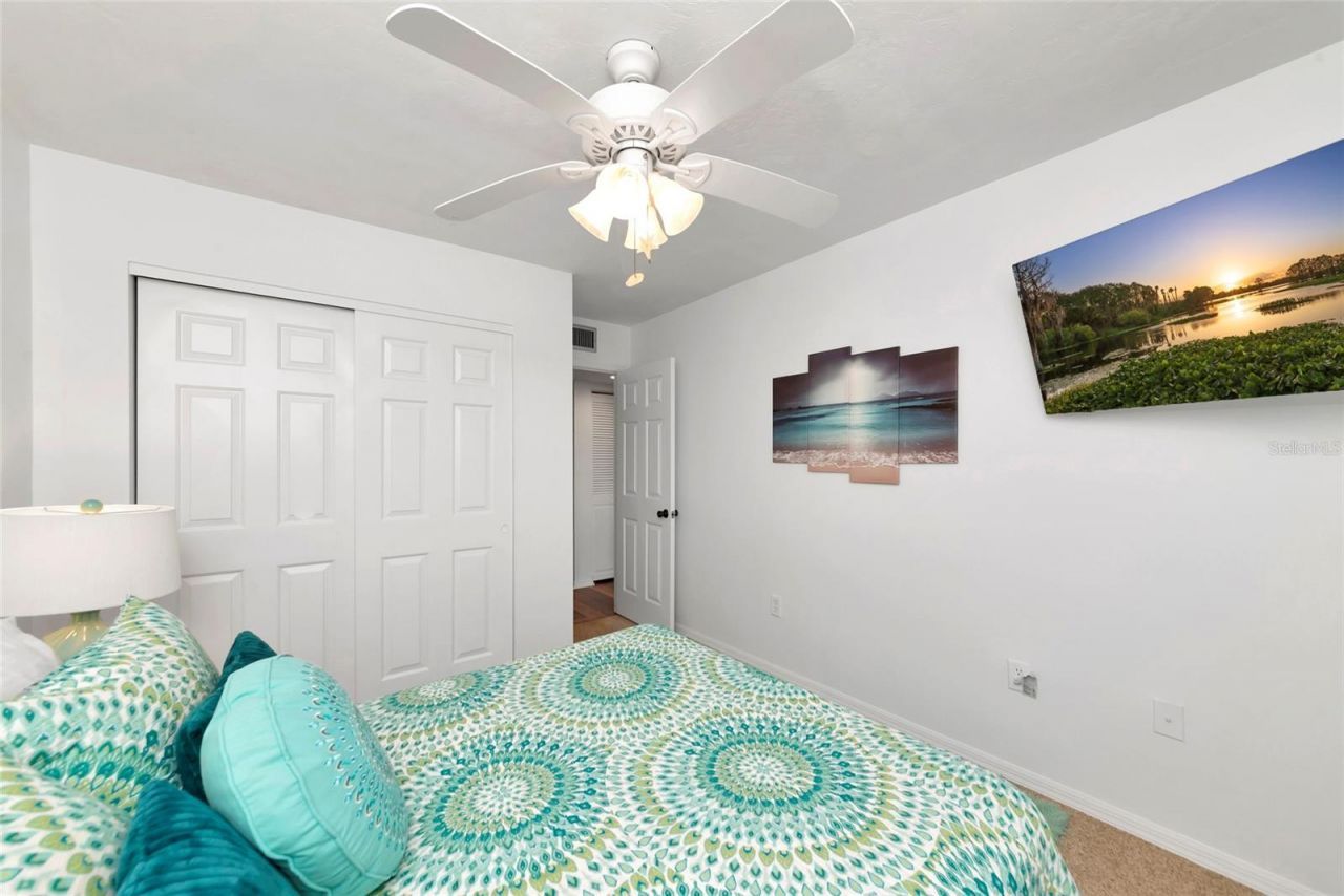910 Golden Beach Boulevard, Unit 202, Venice, FL 34285 Photo