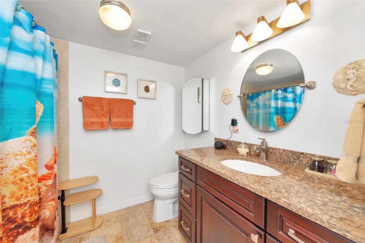 910 Golden Beach Boulevard, Unit 202, Venice, FL 34285 Photo