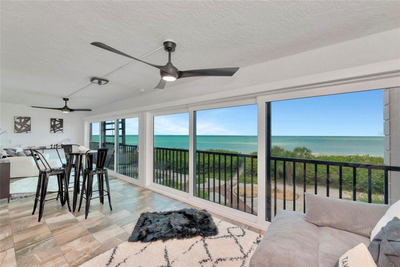 910 Golden Beach Boulevard, Unit 202, Venice, FL 34285 Photo