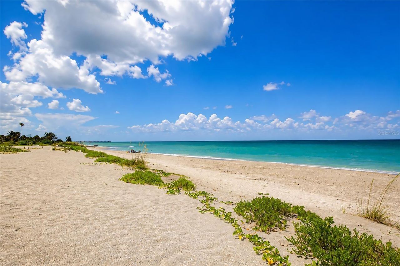 910 Golden Beach Boulevard, Unit 202, Venice, FL 34285 Photo