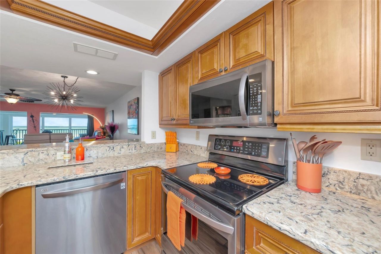 910 Golden Beach Boulevard, Unit 202, Venice, FL 34285 Photo