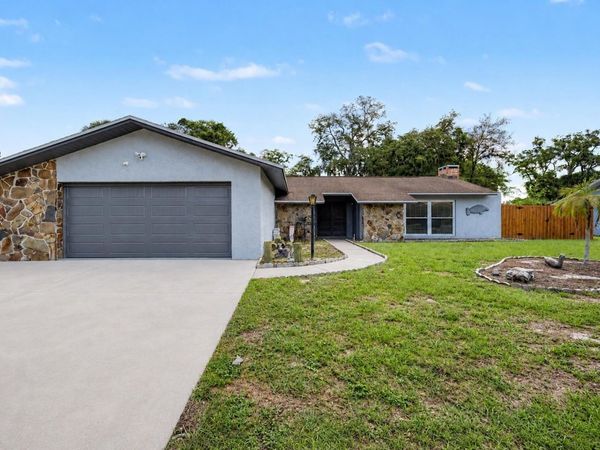3110 SHADOW OAKS DRIVE , HOLIDAY, FL 34690