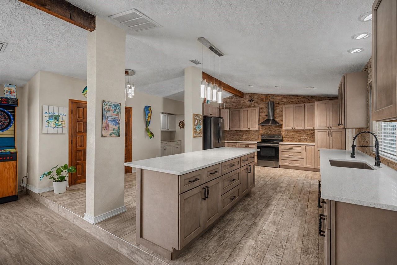 3110 Shadow Oaks Drive , Holiday, FL 34690 Photo