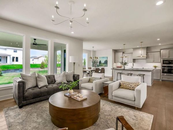 2305 W 176th Place, Overland Park, KS 66085