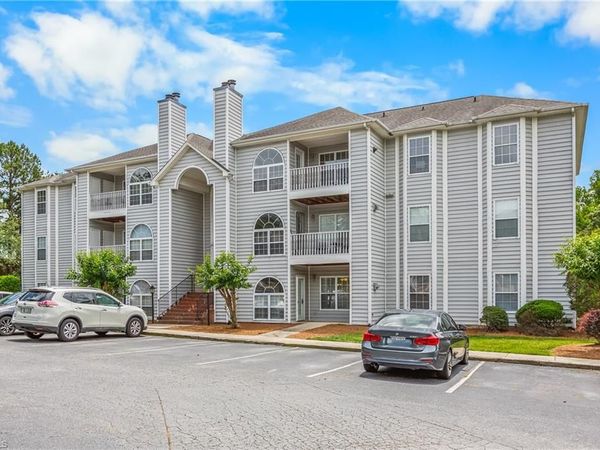 3614 Morris Farm Drive , Unit 1A, Greensboro, NC 27409