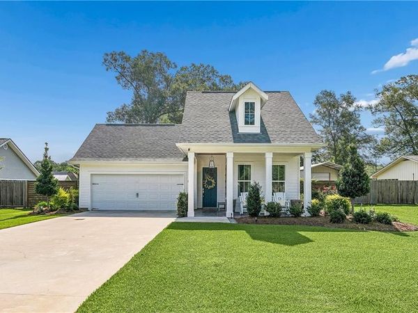 120 N 13TH Street, Ponchatoula, LA 70454