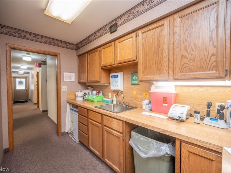 1360 N Main Street , Mineral Ridge, OH 44440 Photo 28
