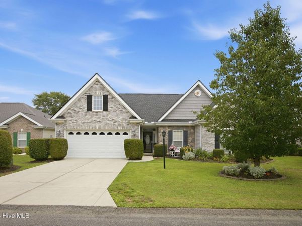 392 Oconee Street NW, Calabash, NC 28467