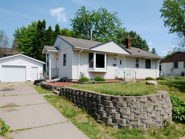 2083 Orange Avenue E, Saint Paul, MN 55119