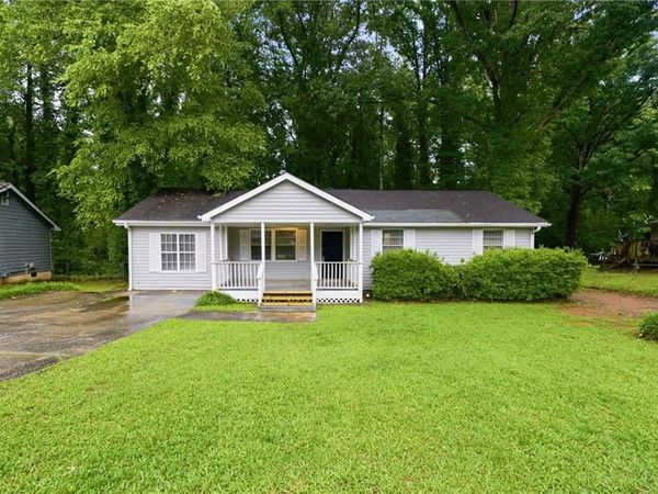 8238 Dunellen Lane, Jonesboro, GA 30238