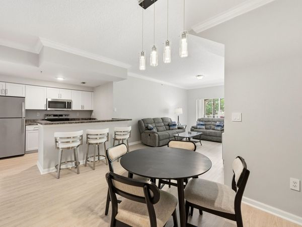 5820 W Sample Road, Unit 206, Coral Springs, FL 33067