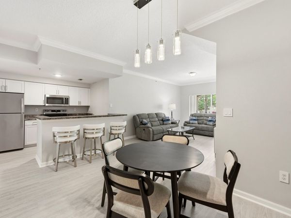 5820 W Sample Road, Unit 206, Coral Springs, FL 33067