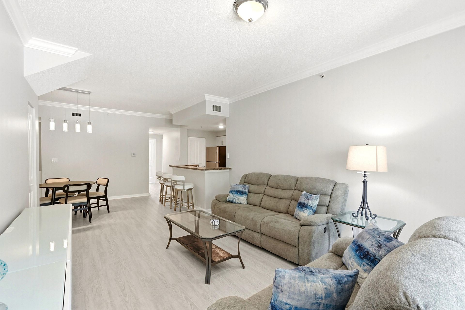 5820 W Sample Road, Unit 206, Coral Springs, FL 33067 Photo