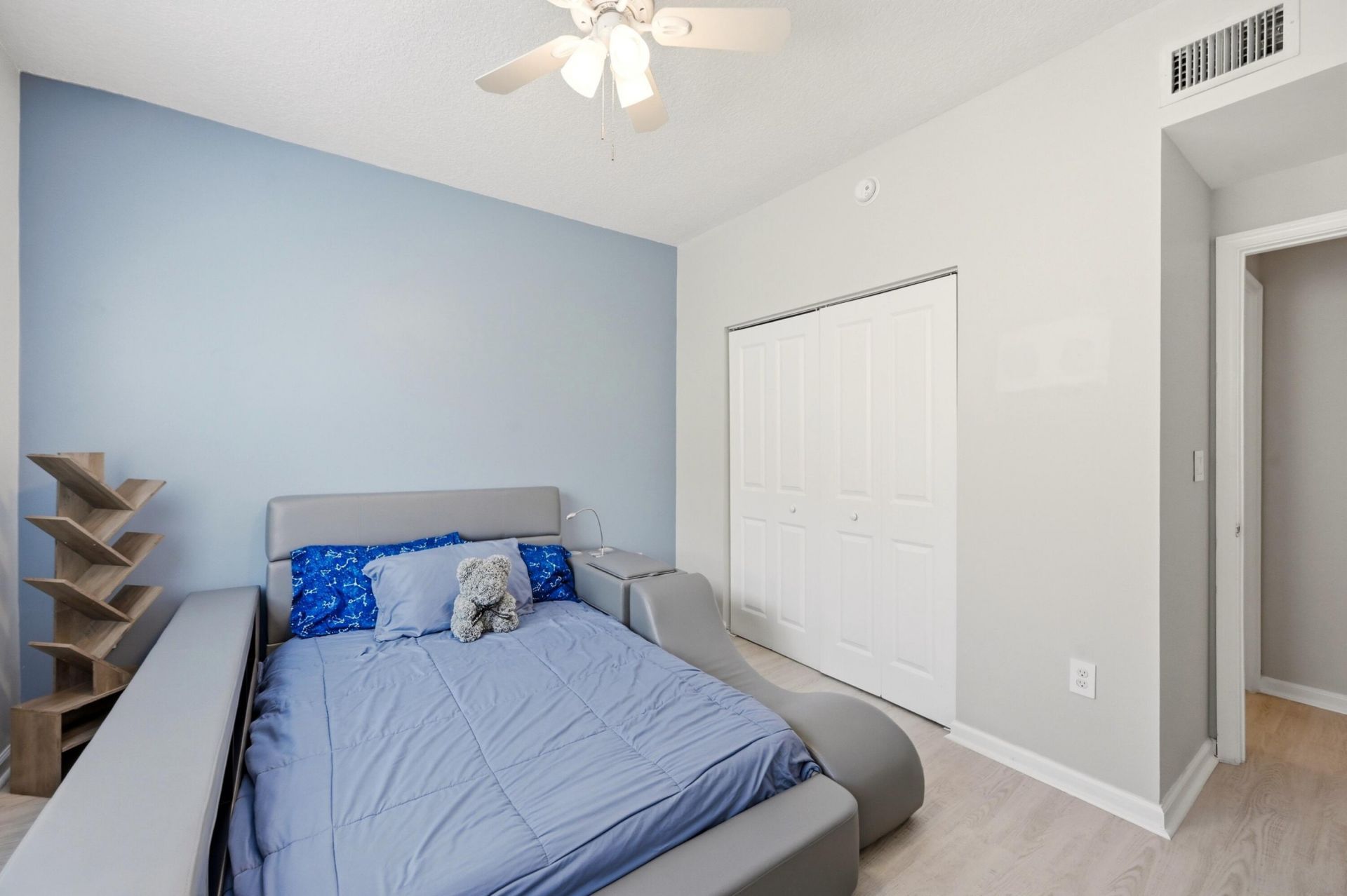 5820 W Sample Road, Unit 206, Coral Springs, FL 33067 Photo