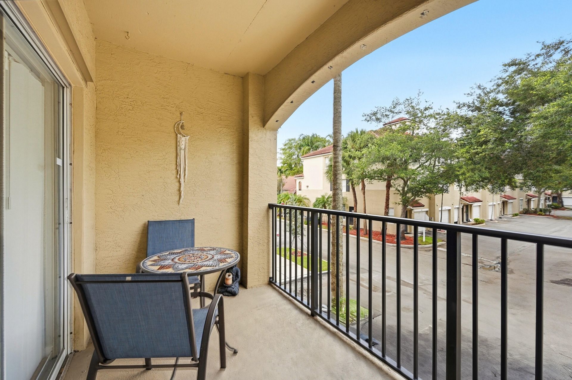 5820 W Sample Road, Unit 206, Coral Springs, FL 33067 Photo