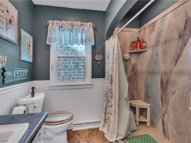 27233 Lake Point Drive, Beloit, OH 44609 Photo 18