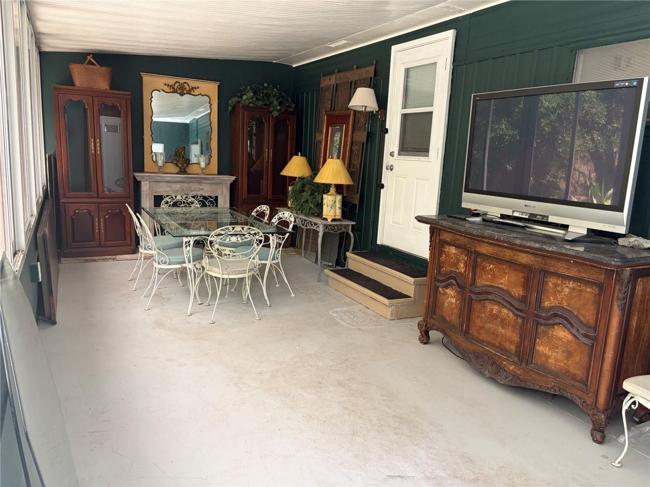 1451 Burning Tree Street, Sarasota, FL 34234 Photo