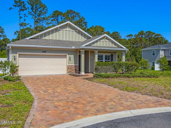 1642 STRAWBERRY CREEK Court, Jacksonville, FL 32211