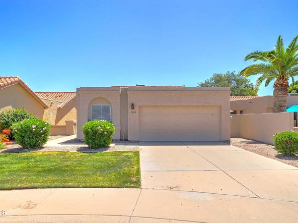 1385 N BULLMOOSE Court, Chandler, AZ 85224