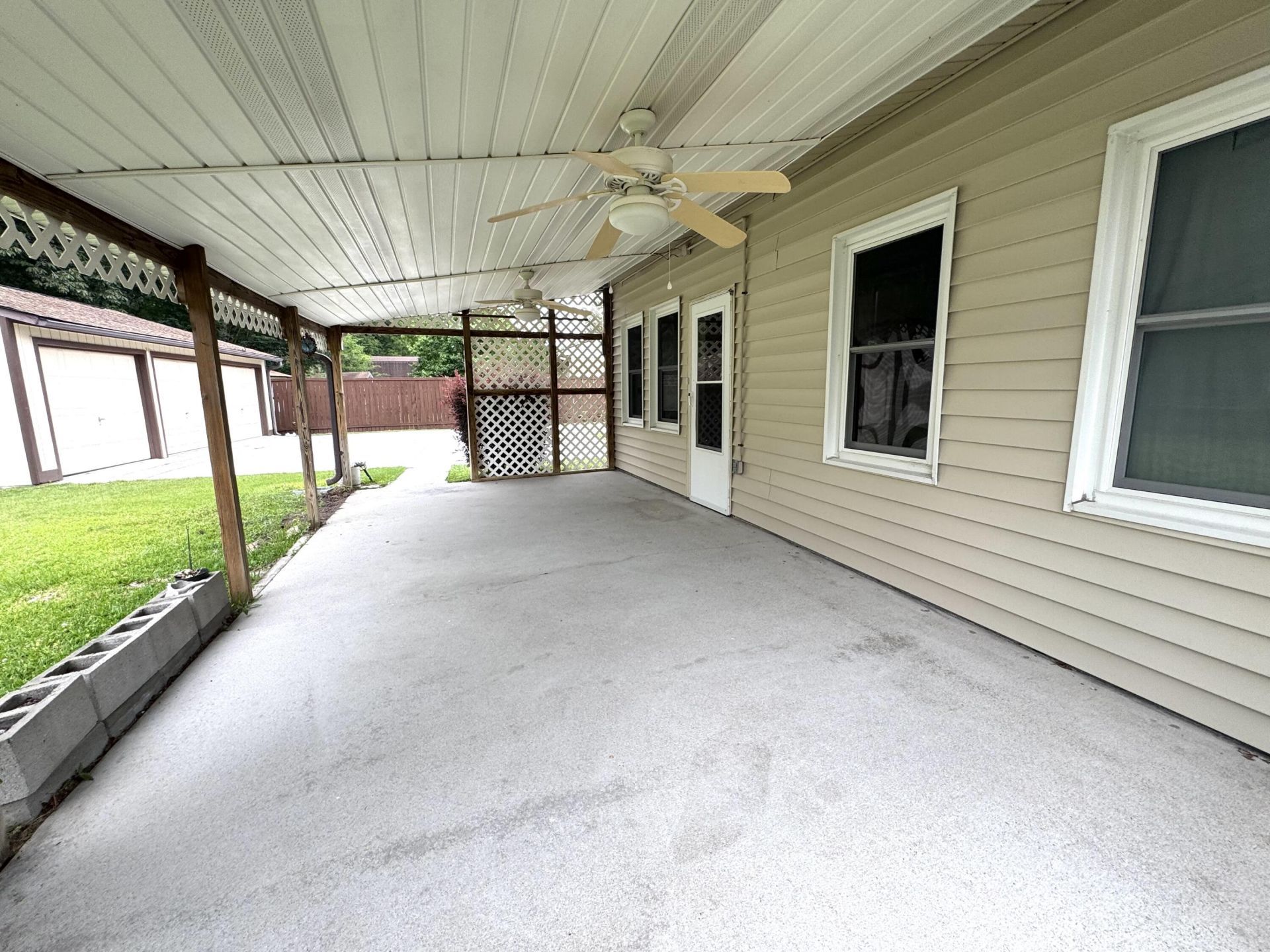 1213 Saylors Avenue Photo 10
