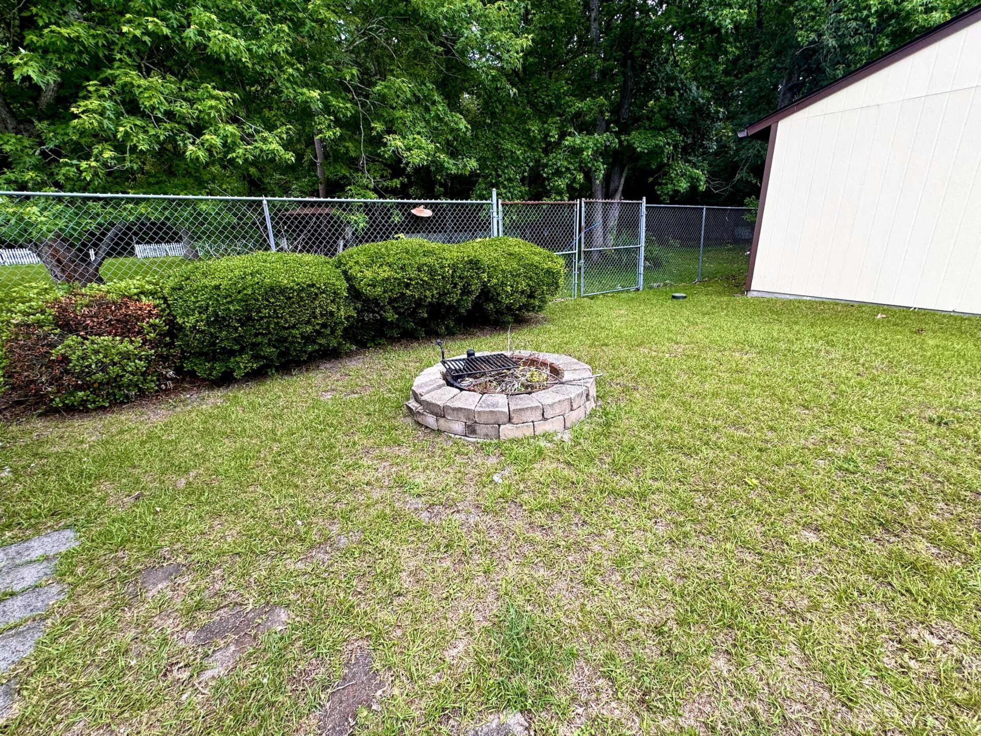 1213 Saylors Avenue Photo 9