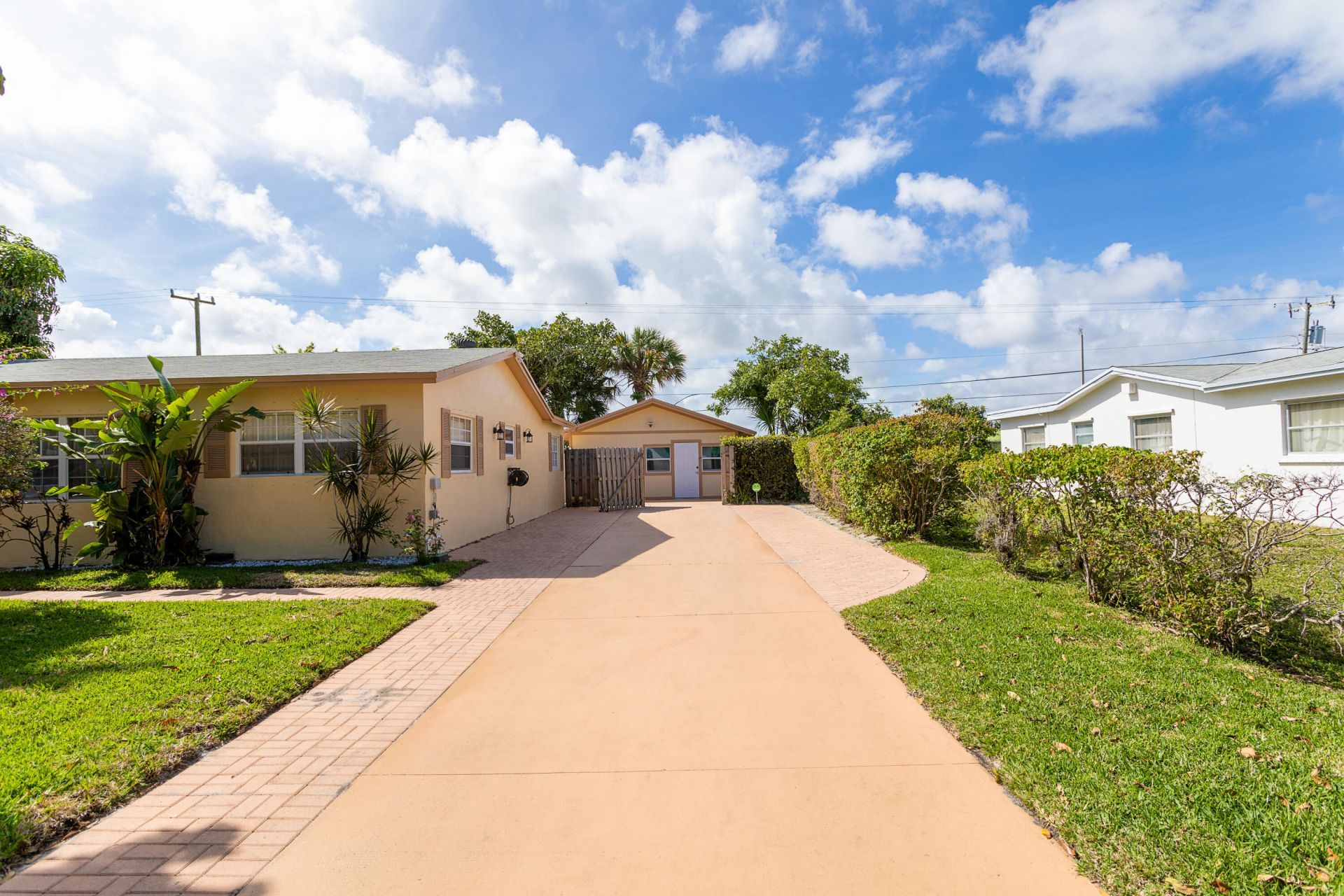 1724 37th Street, West Palm Beach, FL 33407 Photo